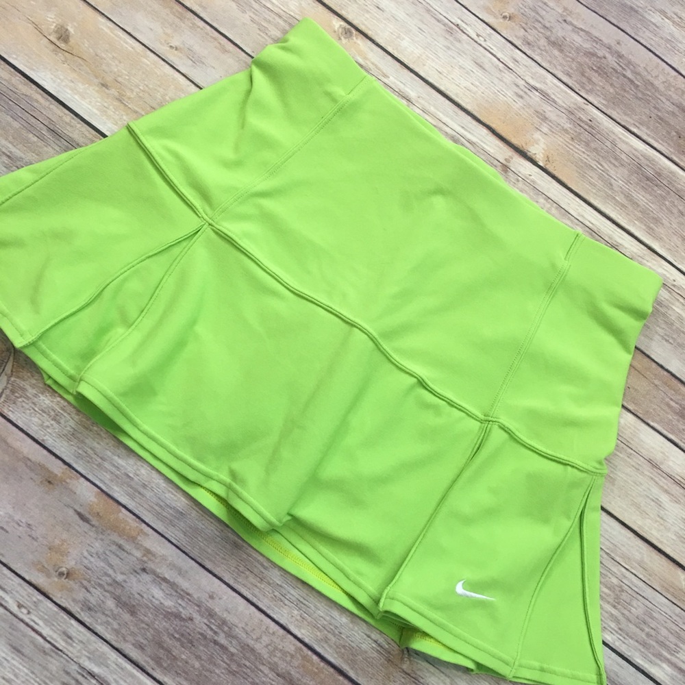 SOLD XS 0-2 Nike Fit Dry Skirt Green Pleated Skort - Picture 6 of 8